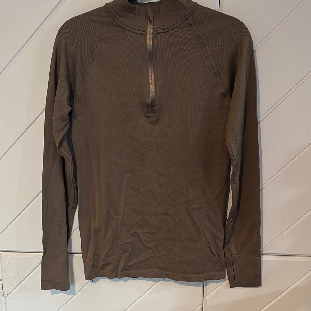 Zyia medium army green pullover quarter zip